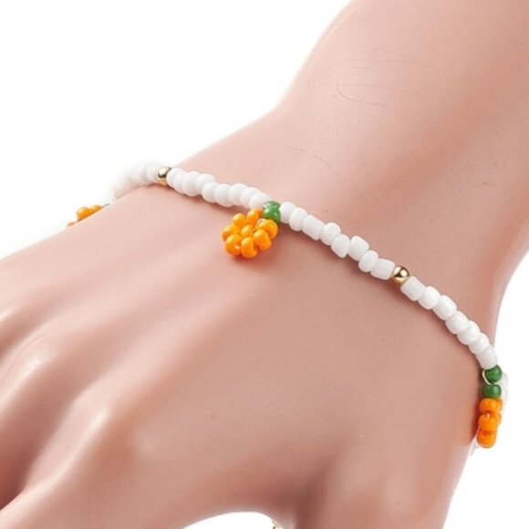 Adorable Seed Bead Fruit Bracelet 4 Styles  gold accents Adjustable NWOT 2/$10 - Picture 5 of 6